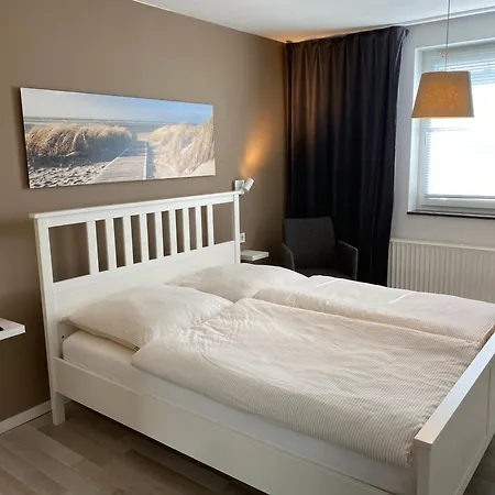 All-in In Fischeln Mit Gartenblick, Naehe Duesseldorf - Messe - Airport - Helios Apartment