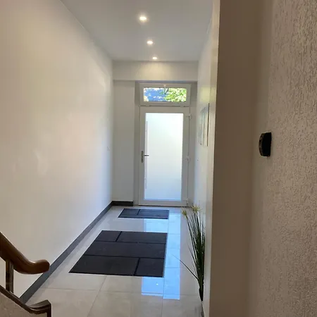 All-in In Fischeln Mit Gartenblick, Naehe Duesseldorf - Messe - Airport - Helios Krefeld